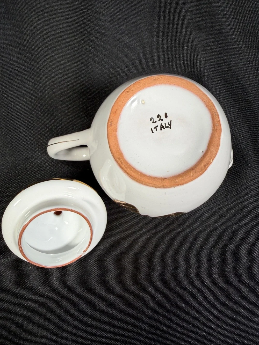 Carole Stupell Italian Ceramic Plate/Creamer Set Gold Butterfly Accents